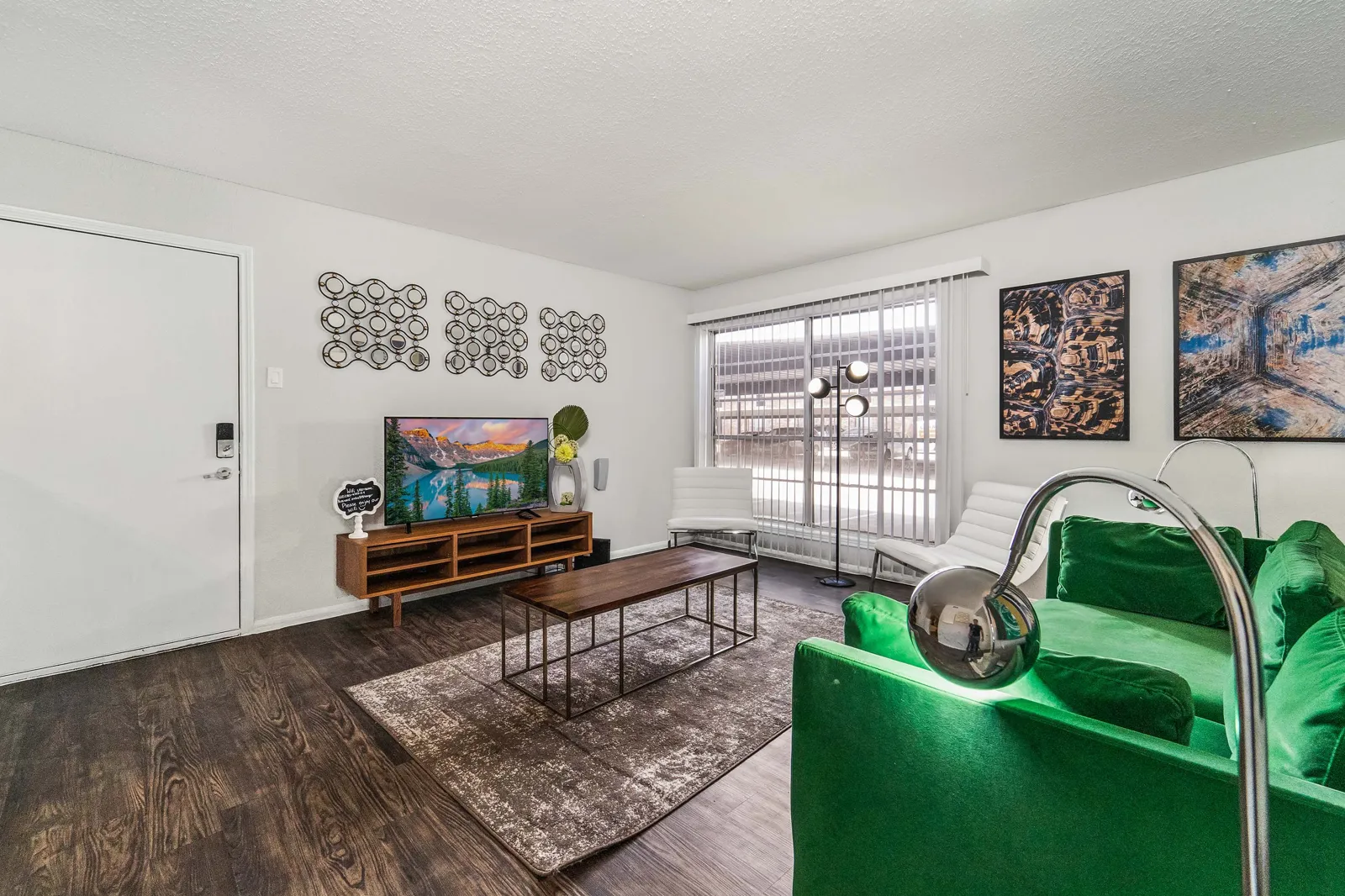 Establishment — Living room