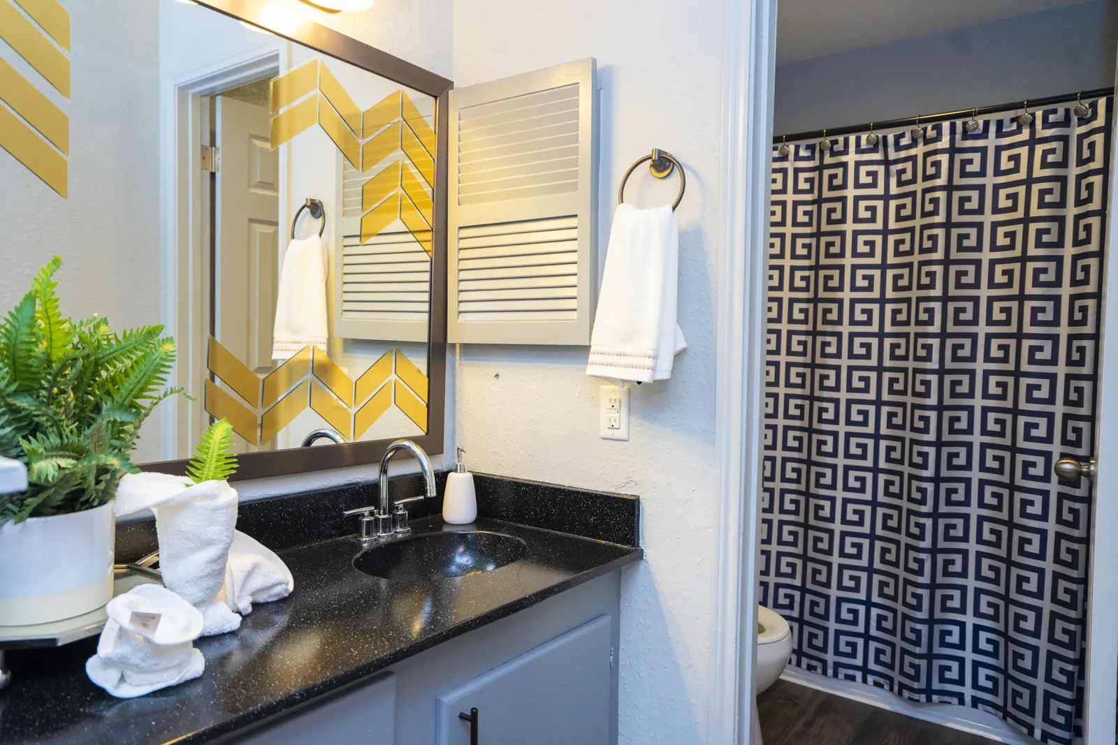 Establishment — Bathroom